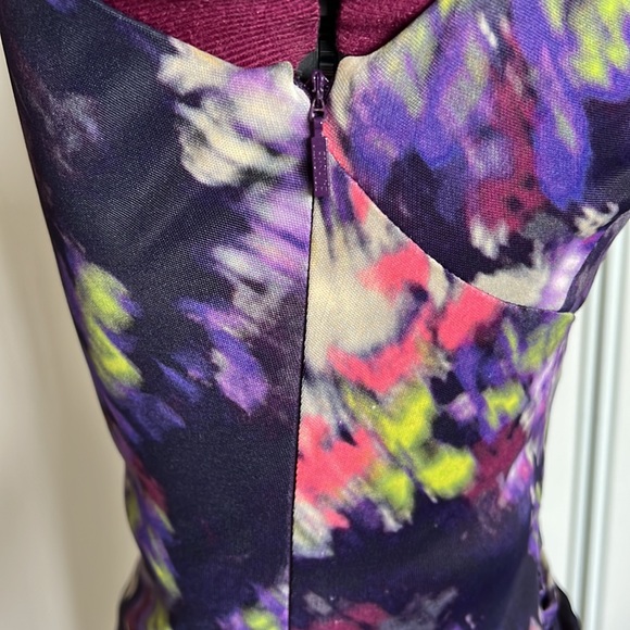 VERSACE Purple Sheath Dress, Size 42 (small) - Picture 4 of 8
